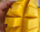 A picture of step 1 of Mango Ice Cream🥭.