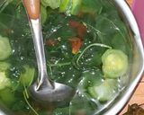 Foto langkah ke 10 dari resep Sayur Bening Bayam dan Oyong.