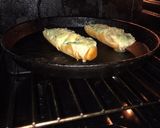 Foto del paso 8 de la receta: Pan de Ajo 🧄 o Garlic Bread [Fácil]