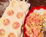 Foto del paso 3 de la receta: Sorrentinos rellenos de jamón queso y cebolla