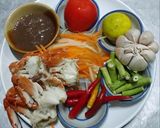 รูปขั้นตอนการทำที่ 2 ของ ส้มตำปูม้าต้มปลาร้า
