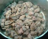 Foto del paso 1 de la receta: Ternera guisada con champiñones