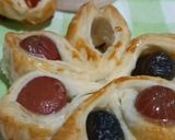 Foto del passaggio 12 della ricetta ANTIPASTI FIORI DI SFOGLIA 🏵️🌼😋