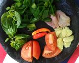 Foto langkah ke 2 dari resep Sop Patin A la Fi.