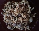 Foto langkah ke 1 dari resep Jeroan Pedas Manis.