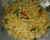 Foto langkah ke 7 dari resep Mie Goreng Jowo Nyemek.