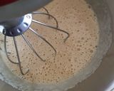 Foto del passaggio 2 della ricetta Muffin con farina integrale yogurt e ciliegie