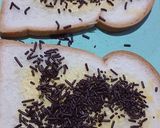 Foto langkah ke 2 dari resep Roti Panggang Meses Coklat.