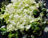 Foto del paso 2 de la receta: RISOTTO CON 🥦🥦BRÓCOLI🥦