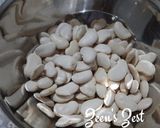 A picture of step 1 of Oven Roasted White Lima or Butter Beans.