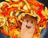🐓 Ázsiai fűszeres tészta - roppanós csirkecomb filével 🥕 recept fázis 4 fotója