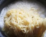 A picture of step 1 of Noodles fried rice.