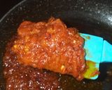 Foto del paso 10 de la receta: Tajín de carne de ternera con gombos y salsa de tomate - Mlokhiya