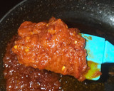 Foto del paso 10 de la receta: Tajín de carne de ternera con gombos y salsa de tomate - Mlokhiya