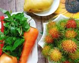Hình bước làm 3 của món Gỏi gà chôm chôm