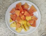 Foto langkah ke 1 dari resep Healthy Snack (Buah toping madu).