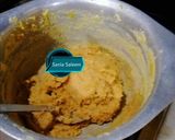 A picture of step 2 of Chana Daal Halwa.