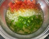 Foto del paso 2 de la receta: Calamares rellenos de verduras y langostinos