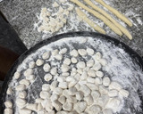 Foto del paso 8 de la receta: Ñoquis con salsa de pollo 🍝