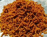 बेसन के नमकीन सेव भुजिया (Besan ke namkeen sev bhujiya recipe in hindi) रेसिपी चरण 4 फोटो