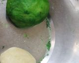 A picture of step 2 of Colourful Mat Ghujiya.