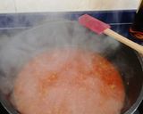 Foto del paso 3 de la receta: Caldereta de lenguado con langostinos y almejas