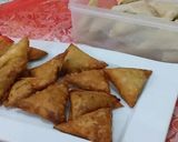 A picture of step 8 of Chicken Samosa.