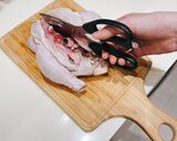 （STAUB鑄鐵鍋）韓國【清燉一隻雞】 一起吃飯吧！的食譜步驟1照片