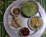 Hình bước làm 7 của món Cơm nhà gồm có: canh bí xanh, nộm da heo, thịt luộc chấm mắm tôm