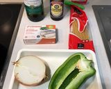 Foto del paso 1 de la receta: Espagueti sencillo (sardinas y verduras)