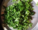 A picture of step 2 of Spinach Pancake.