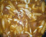 Foto langkah ke 4 dari resep Tteokbokki (Tepung Beras Ketan).