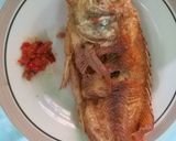 Foto langkah ke 4 dari resep Ikan Nila Goreng Bumbu Kuning.