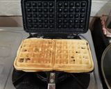 Foto langkah ke 3 dari resep 454. Waffle Cokelat.