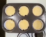 Hình bước làm 2 của món Bánh muffin chuối