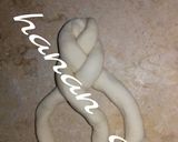 صورة لخطوة 3 من وصفة خبز مضفور خفيييف ريشة