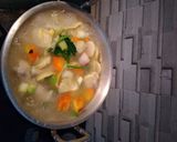 Foto langkah ke 5 dari resep Sop Ceker & Rolade.