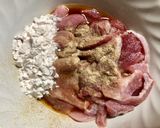 รูปขั้นตอนการทำที่ 3 ของ ราดหน้าหมูหมัก