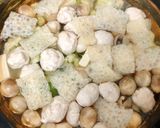 Hình bước làm 3 của món Canh Bóng Thả