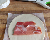 Foto del paso 1 de la receta: Empanadillas de queso de cabra y cebolla caramelizada