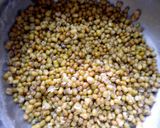 A picture of step 2 of Green gram sundal.