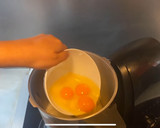 Foto del paso 1 de la receta: Flan de huevo en Mambo🍮