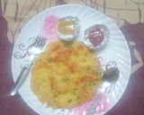 A picture of step 4 of Suji uttapam.