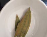 A picture of step 1 of Gur makhana amrit.