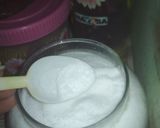A picture of step 4 of Steamed stuffed idli.
