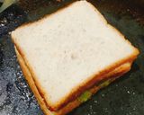 A picture of step 3 of Trianga sandwich.