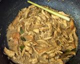 Foto langkah ke 2 dari resep Ayam Suwir Kondangan.