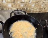 A picture of step 4 of Ribbon Pakoda.