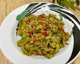 Foto langkah ke 5 dari resep Tumis Pare dan Teri Nasi.