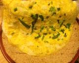 Tortillába csomagolt villámgyors tojástekercs recept lépés 3 foto